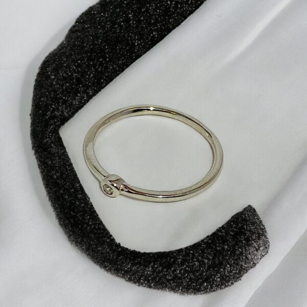 Silver Zircon Queen of Venus Ring - Image 2