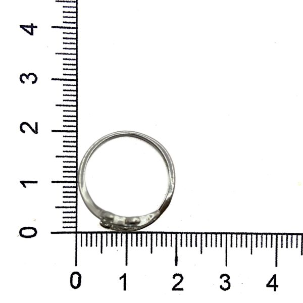 Sterling Silver Ring With Leaf Design - Image 5