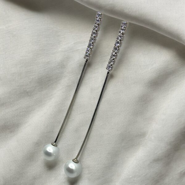 Fresh Water Pearl Earring With Diamond - Image 3