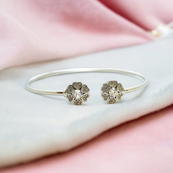 92.5 Sterling Silver Kada With AAA Standard Zirconia Diamond