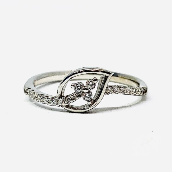 LEAF DESIGN WITH AAA STANDARD ZIRCON RING