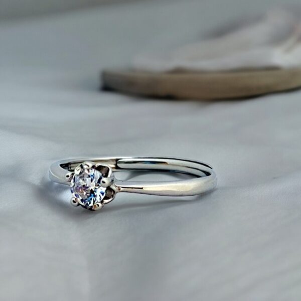 solitaire adjustable 92.5 sterling silver ring - Image 3