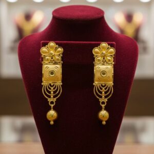 Flower Inspire Gold Earring | SANJ